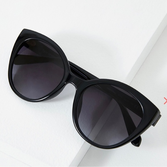 Kate Spade Samantha Sunglasses New In Package
